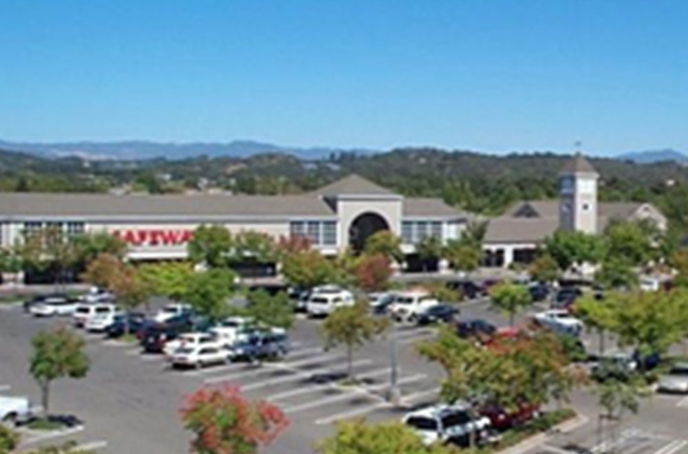 Lakewood Shopping Plaza